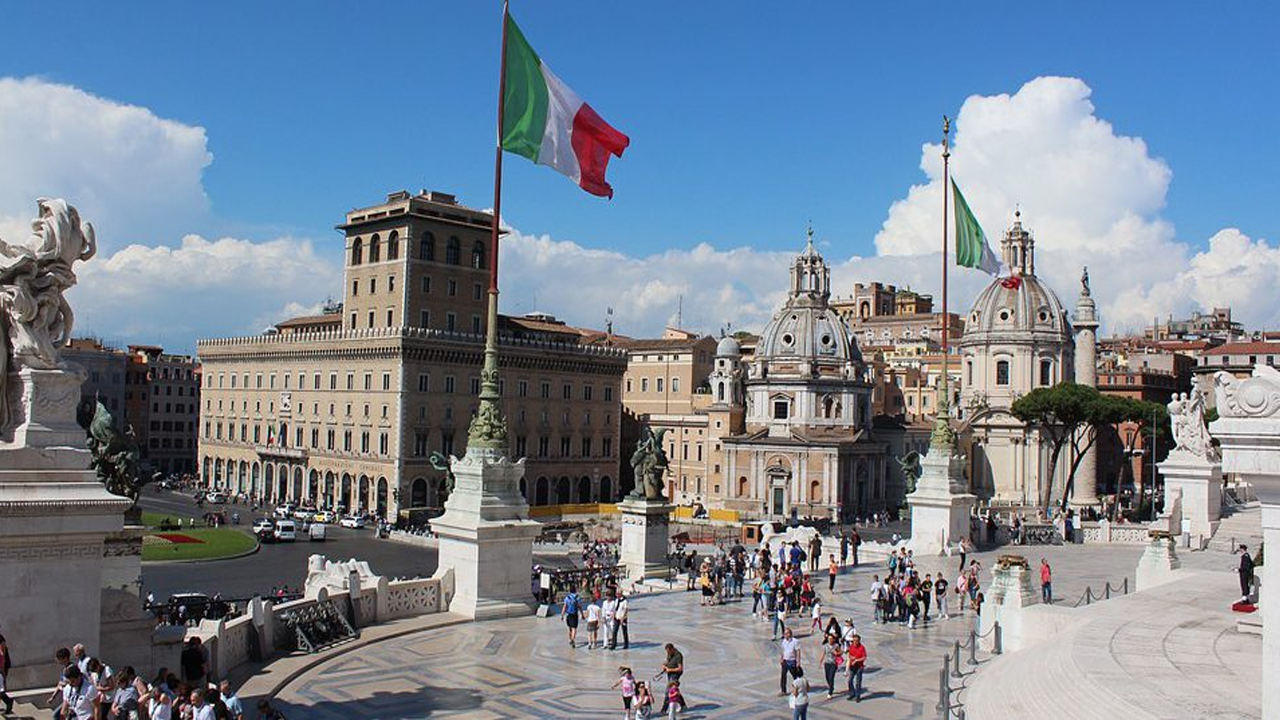 ৫ লাখ কর্মী নেবে ইতালি, বাংলাদেশিদের জন্য বড় সুযোগ